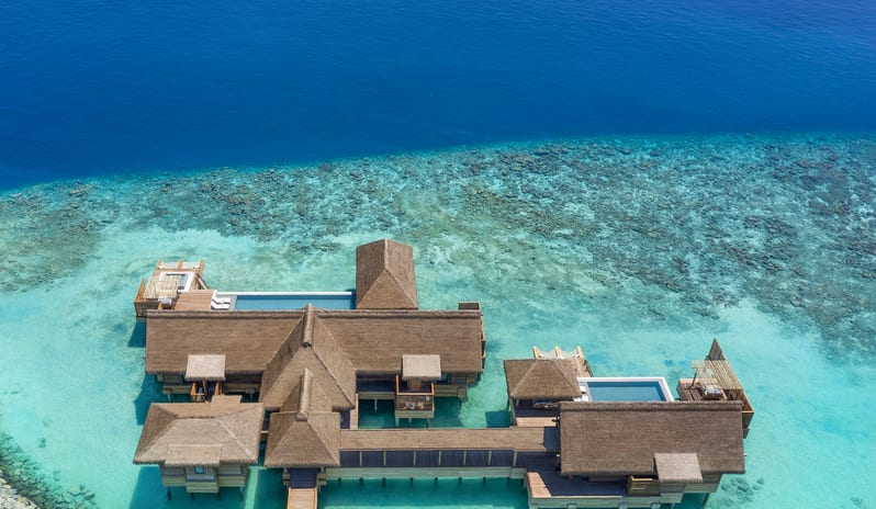 1. Three-Bedroom Overwater Villa_Aerial View